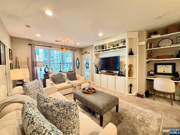 Property Photo:  6209 Brookhaven Court  NJ 07457 