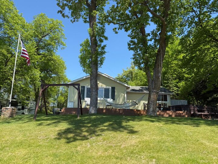 Property Photo:  1465 Basswood Road  MN 55382 