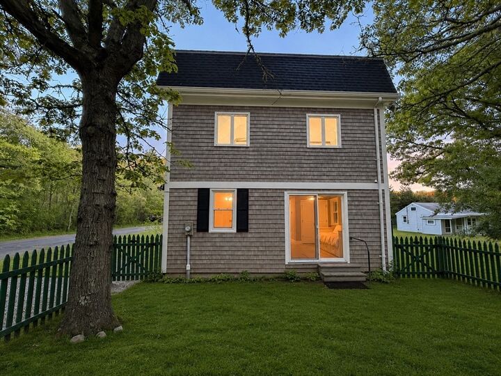 Property Photo:  98 Ebony St  MA 02719 