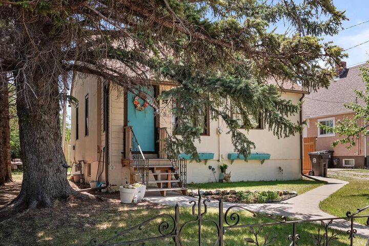 Property Photo: 54 Church Avenue AB T0K 2S0