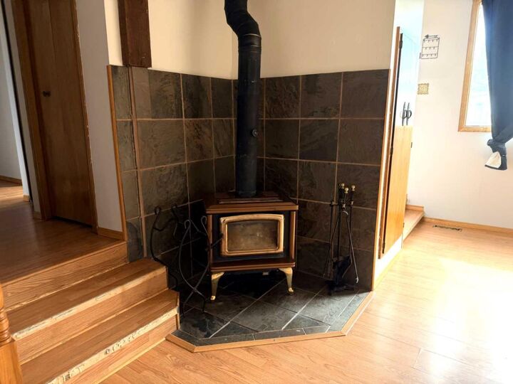Property Photo:  5112 47 Street  AB T0M 0C0 