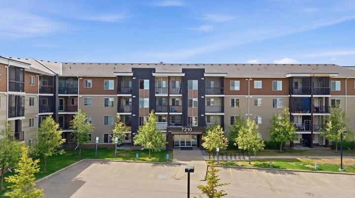 7210 80 Avenue NE 423 — photo 1