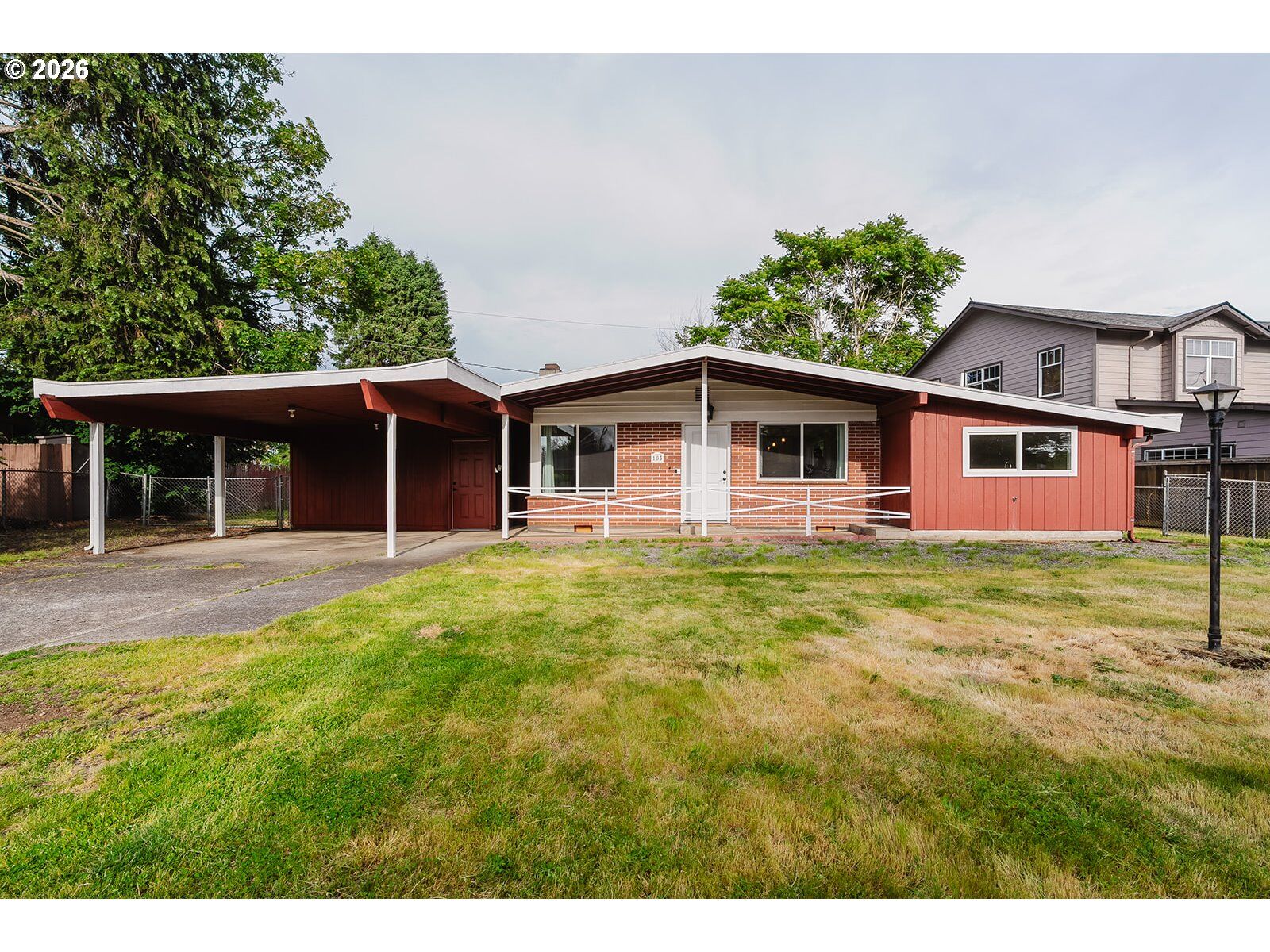 Property Photo:  105 NE 94th Ave  WA 98664 