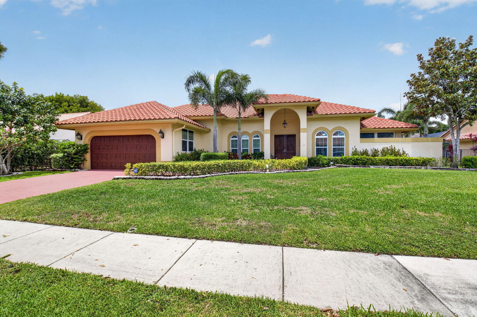 Property Photo:  2931 NW 25th Way  FL 33434 