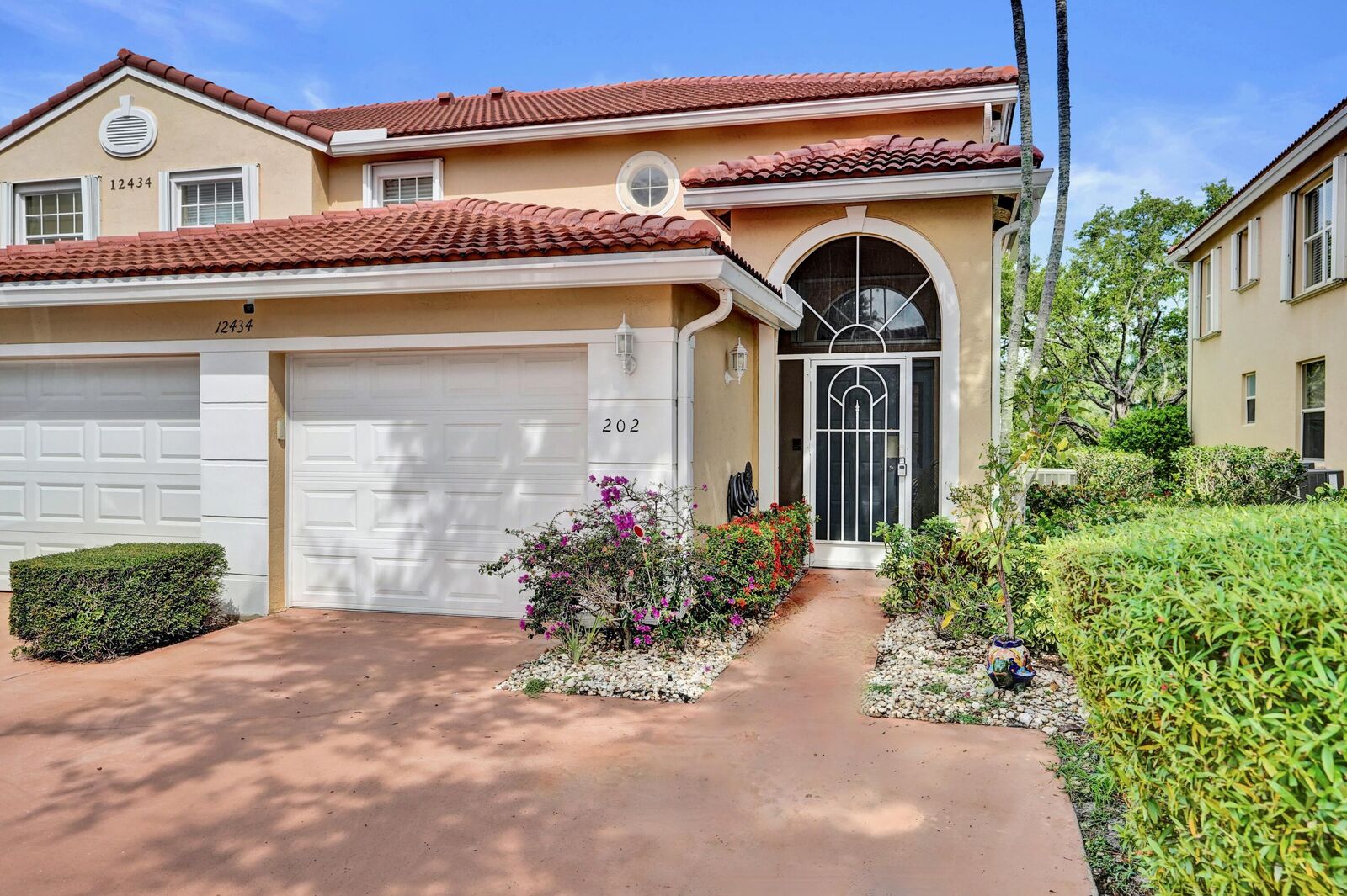 Property Photo:  12434 Crystal Pointe Drive 202  FL 33437 