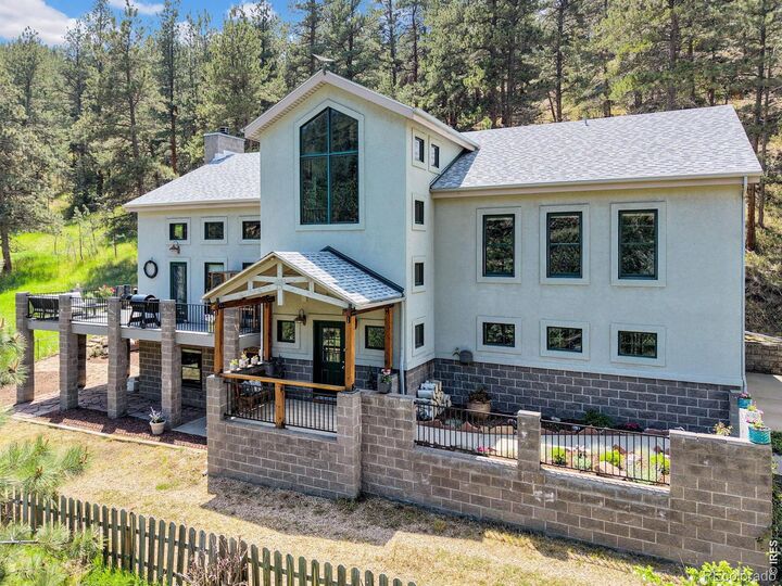 Property Photo:  13910 N Saint Vrain Drive  CO 80540 