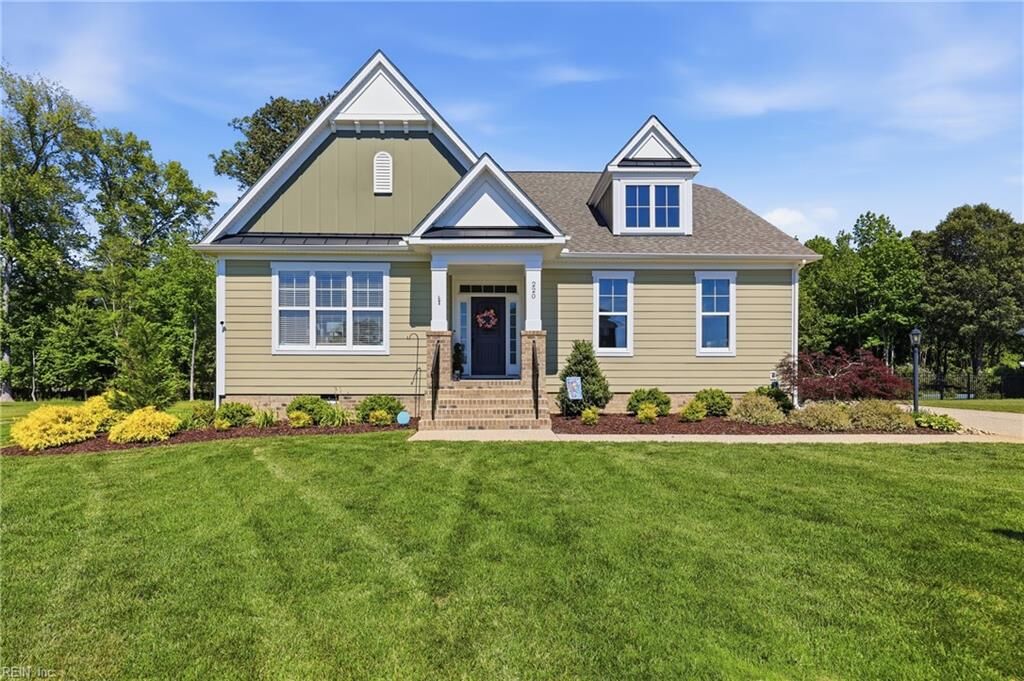 Property Photo:  220 Royal Birkdale  VA 23430 