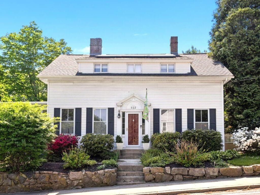 Property Photo: 422 North Road RI 02831