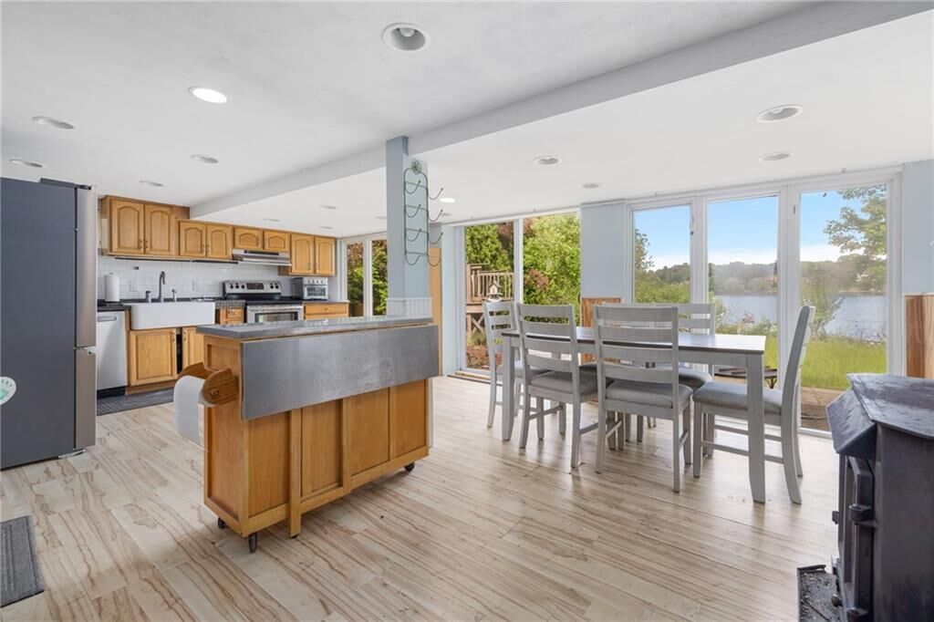 Property Photo:  432 Lake Shore Drive  RI 02889 