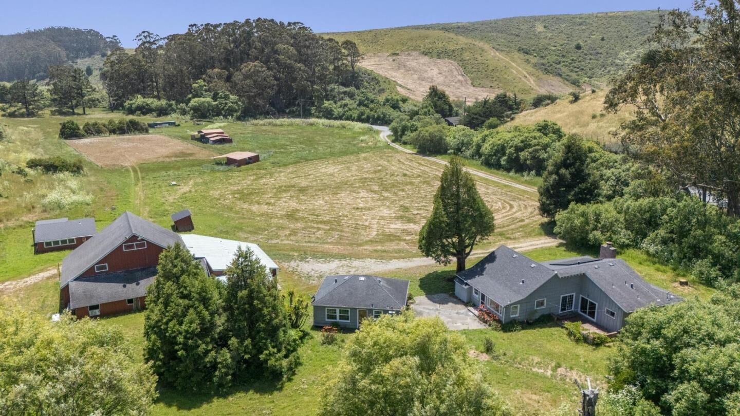 Property Photo: 1650 Stage Road CA 94060