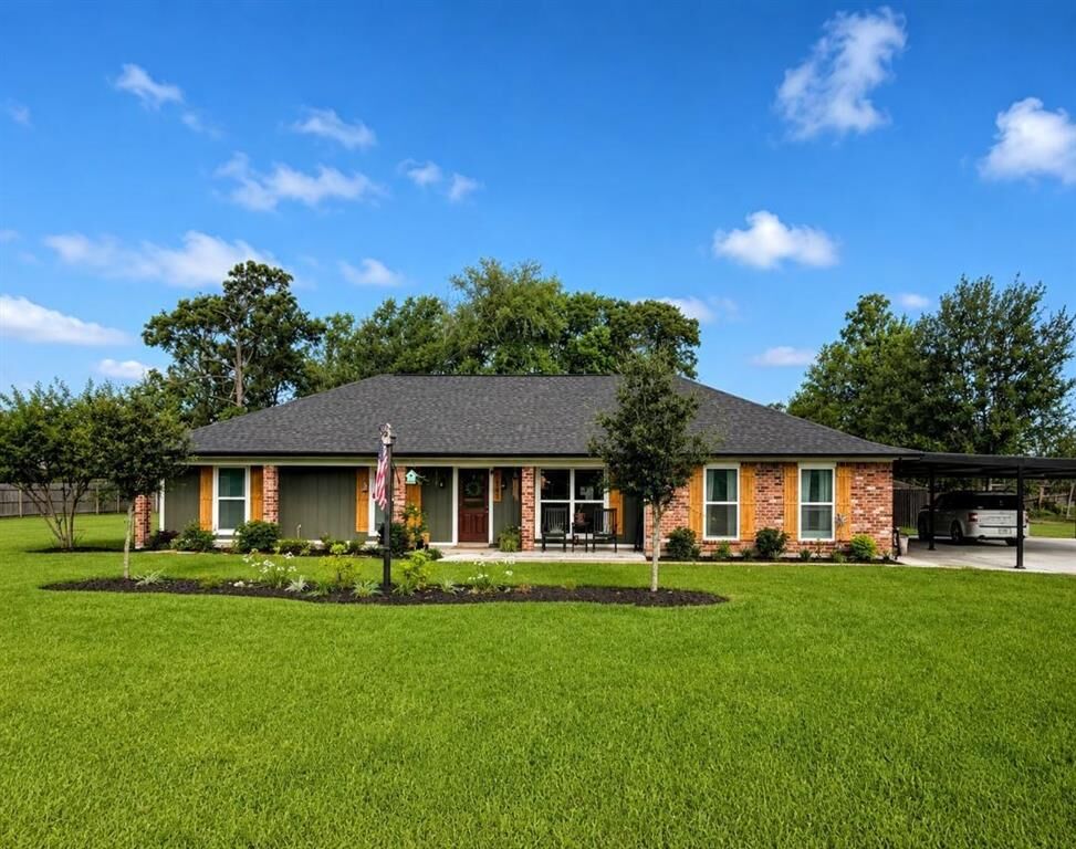 Property Photo:  2663 Rhett Drive  LA 70611 