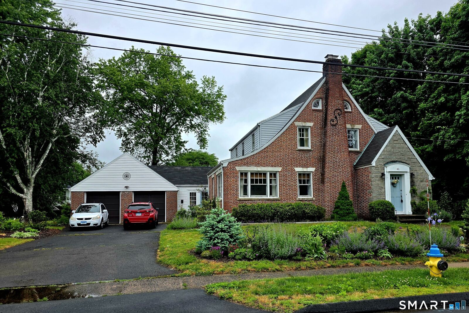 Property Photo:  61 Russell Road  CT 06450 