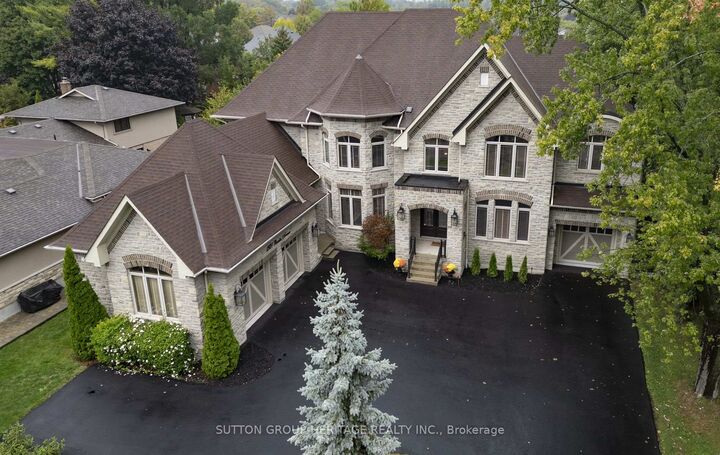 Property Photo: 1921 Bonita Avenue ON L1V 3N1