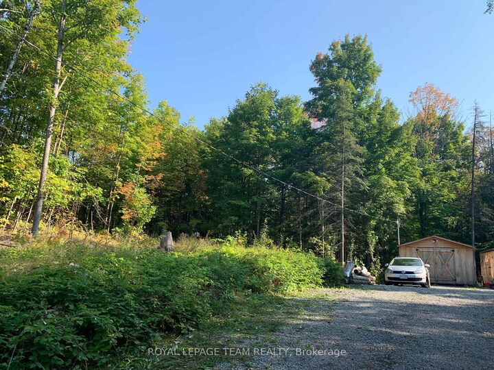 Property Photo: 2614 Hass Road ON K7V 3Z7