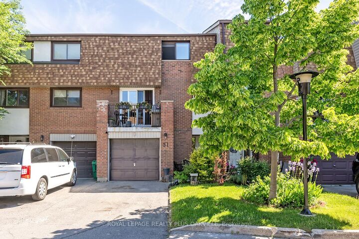 1051 Cedarglen Gate 51 — photo 1