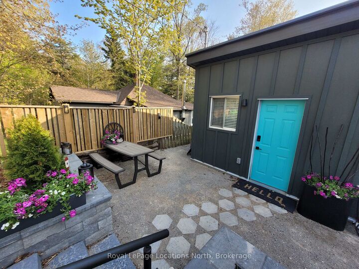 Property Photo:  347 Balm Beach Road W  ON L0L 2J0 