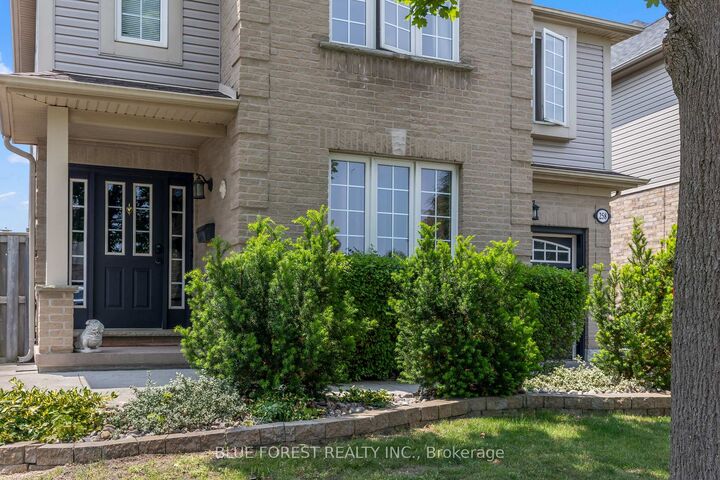 Property Photo: 258 South Leaksdale Circle ON N6M 1K3