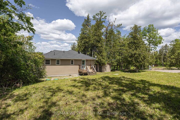 Property Photo: 15 Manchester Trail ON K0M 1A0