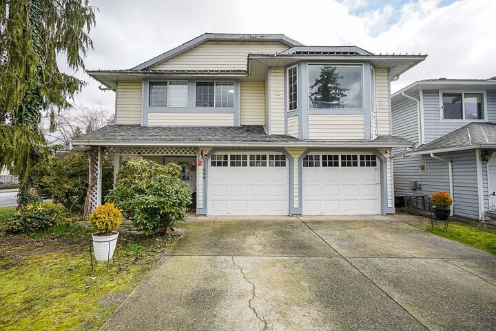 Property Photo: 11698 206A Street BC V2X 0X8
