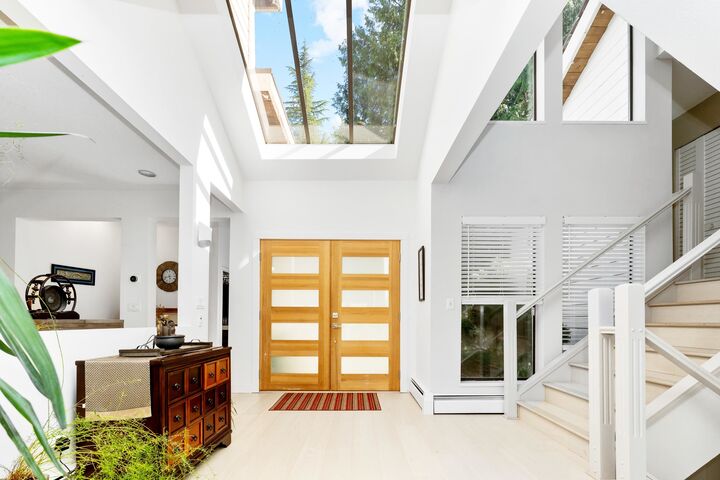 Property Photo: 24325 126 Avenue BC V4R 1M2