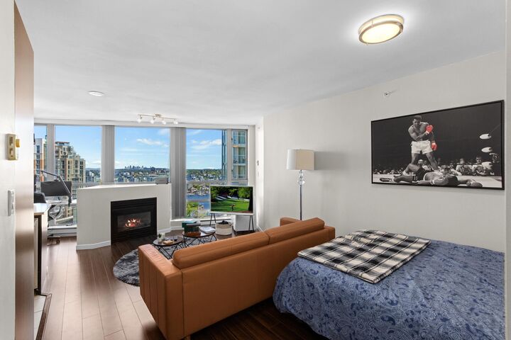 Property Photo:  501 Pacific Street 2410  BC V6Z 2X6 