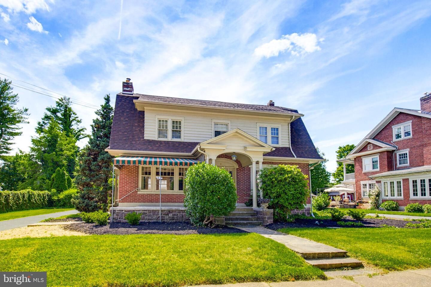Property Photo:  8 Mayfield Drive  PA 17540 