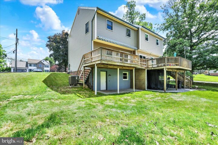 Property Photo:  588 Mount Gretna Road  PA 17022 