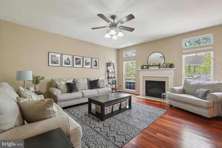 Property Photo:  18119 Camdenhurst Drive  VA 20155 
