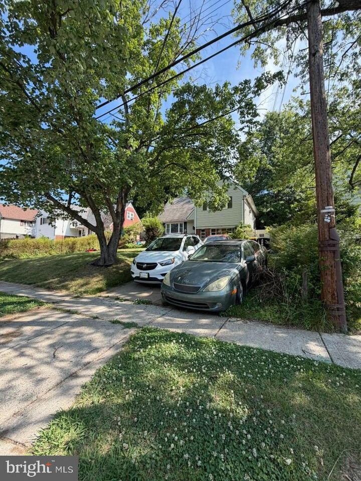 Property Photo:  6104 Greenvale Parkway  MD 20737 