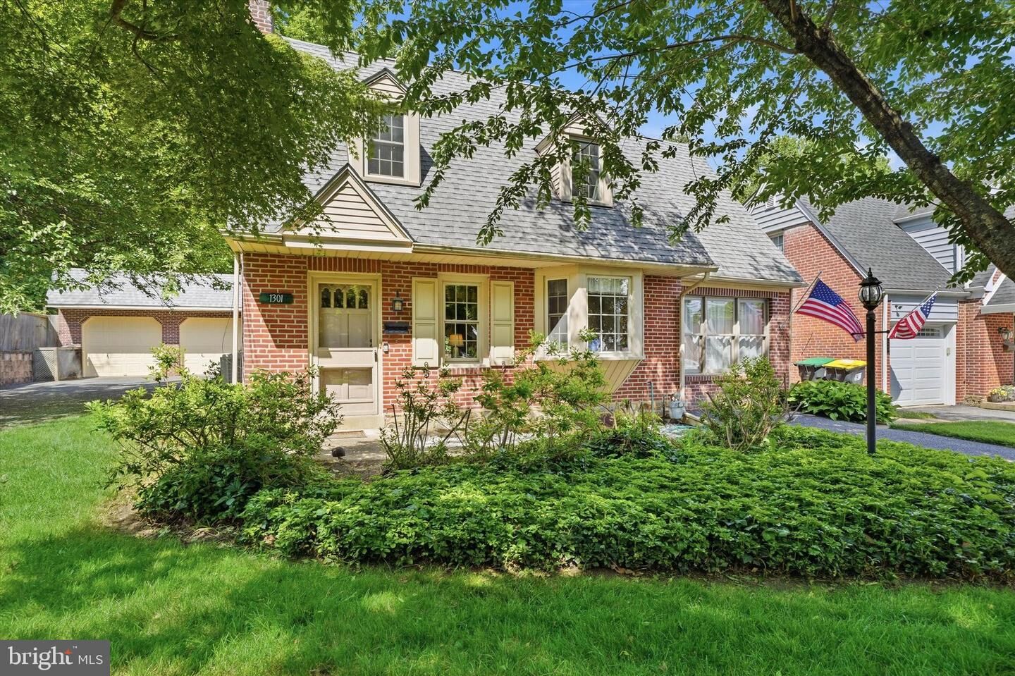 Property Photo:  1301 Lore Avenue  DE 19809 
