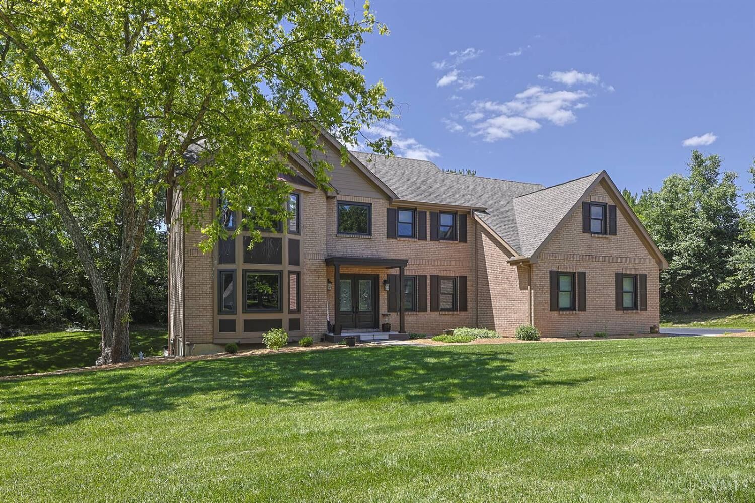 Property Photo:  857 Cannes Court  OH 45140 