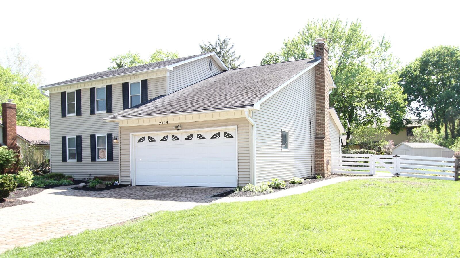 Property Photo:  2425 Olde Sawmill Boulevard  OH 43016 