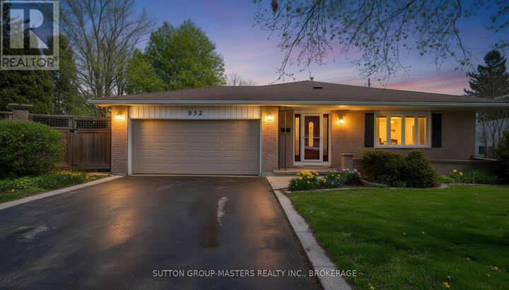 Property Photo: 932 Brodie Avenue ON K7M 4P9