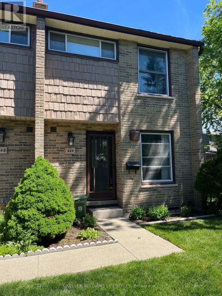 664 Wonderland Road South — photo 1