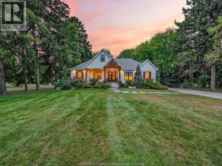 Property Photo:  1465 Union Avenue  ON N9Y 2V2 
