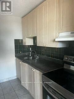 Property Photo:  1950 Kennedy Road 201  ON M1P 4S9 