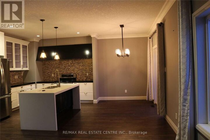 Property Photo:  1322 Pleasantview Drive  ON N5X 4P5 