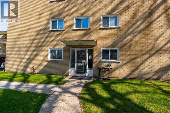 Property Photo:  1075 Brenchley Avenue 201  ON N7S 1R6 