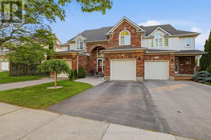 Property Photo:  760 Silversmith Street  ON N6H 5R7 