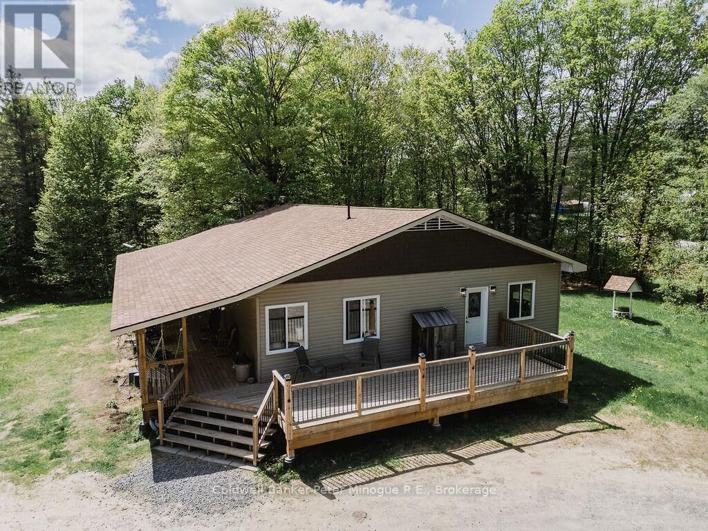 Property Photo:  189 North Pickerel Lake Road  ON P0A 1C0 