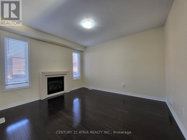 Property Photo: 108 Lewis Honey Drive ON L4G 0J3