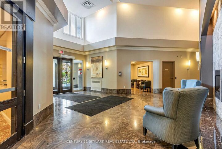 Property Photo:  245 Dalesford Road 516  ON M8Y 4H7 