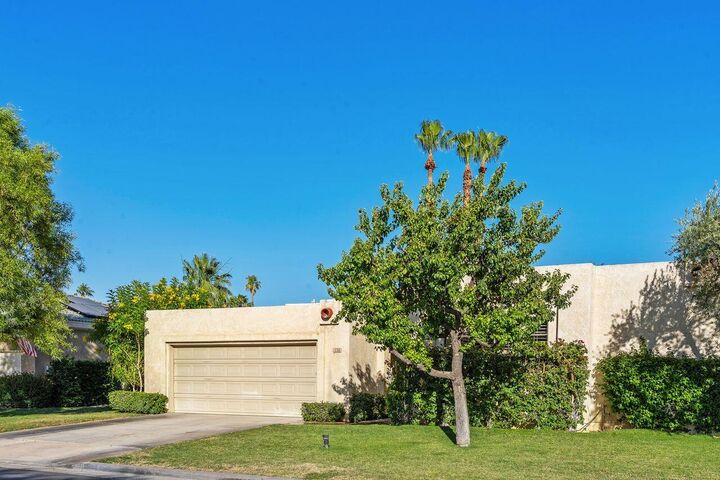 Property Photo:  46 Santo Domingo Drive  CA 92270 