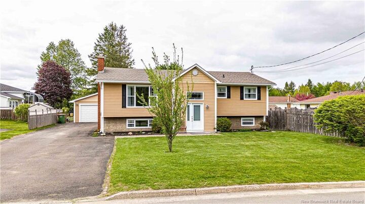 Property Photo:  8 Russett Street  NB E3C 1B5 