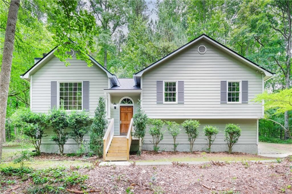Property Photo:  107 Shelby Lane  GA 30141 