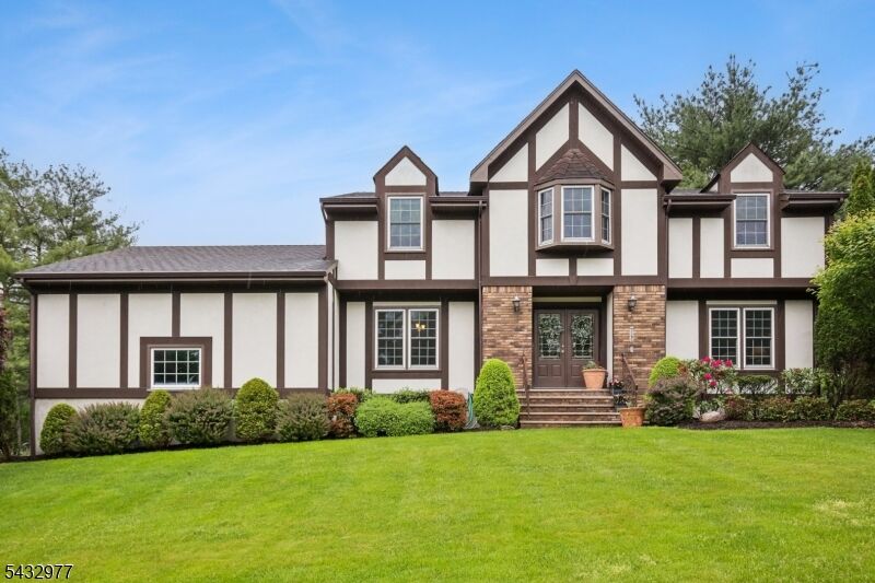 Property Photo:  15 Bourbon St  NJ 07470 