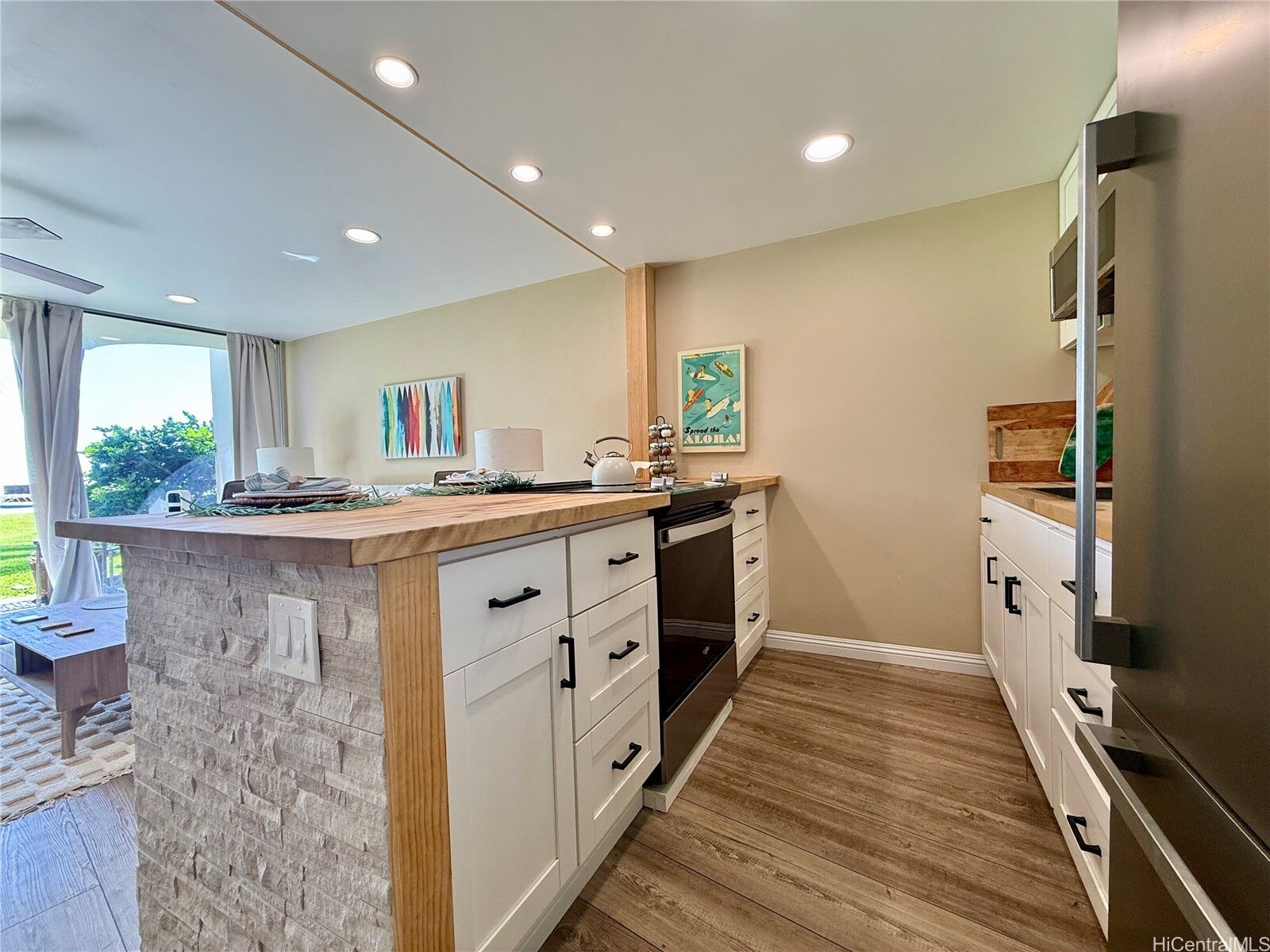 Property Photo: 87-561 Farrington Highway 119 HI 96792