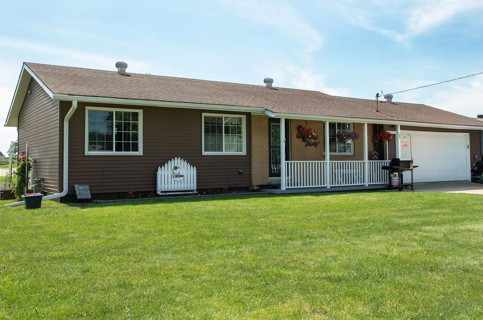 Property Photo:  55 Bayou Drive  IA 50658 