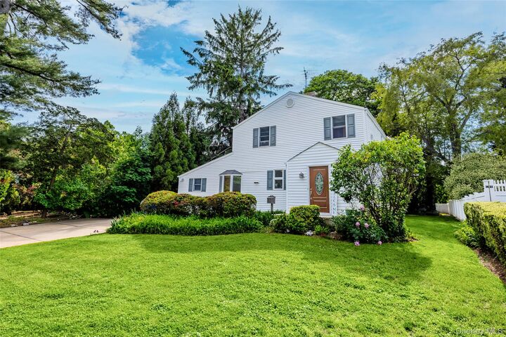 Property Photo:  103 Cherrytree Lane  NY 11577 