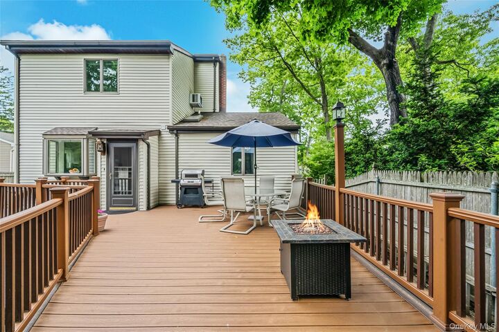 Property Photo:  1333 Boston Avenue  NY 11706 
